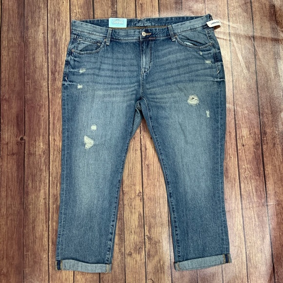 Old Navy Denim - NWT Old Navy Relaxed Skinny Jeans